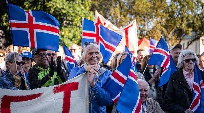 Iceland Vote Ends EU Membership Talks in a Close Referendum